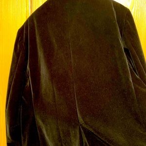 Geoffrey Beene rich looking velvet black blazer
